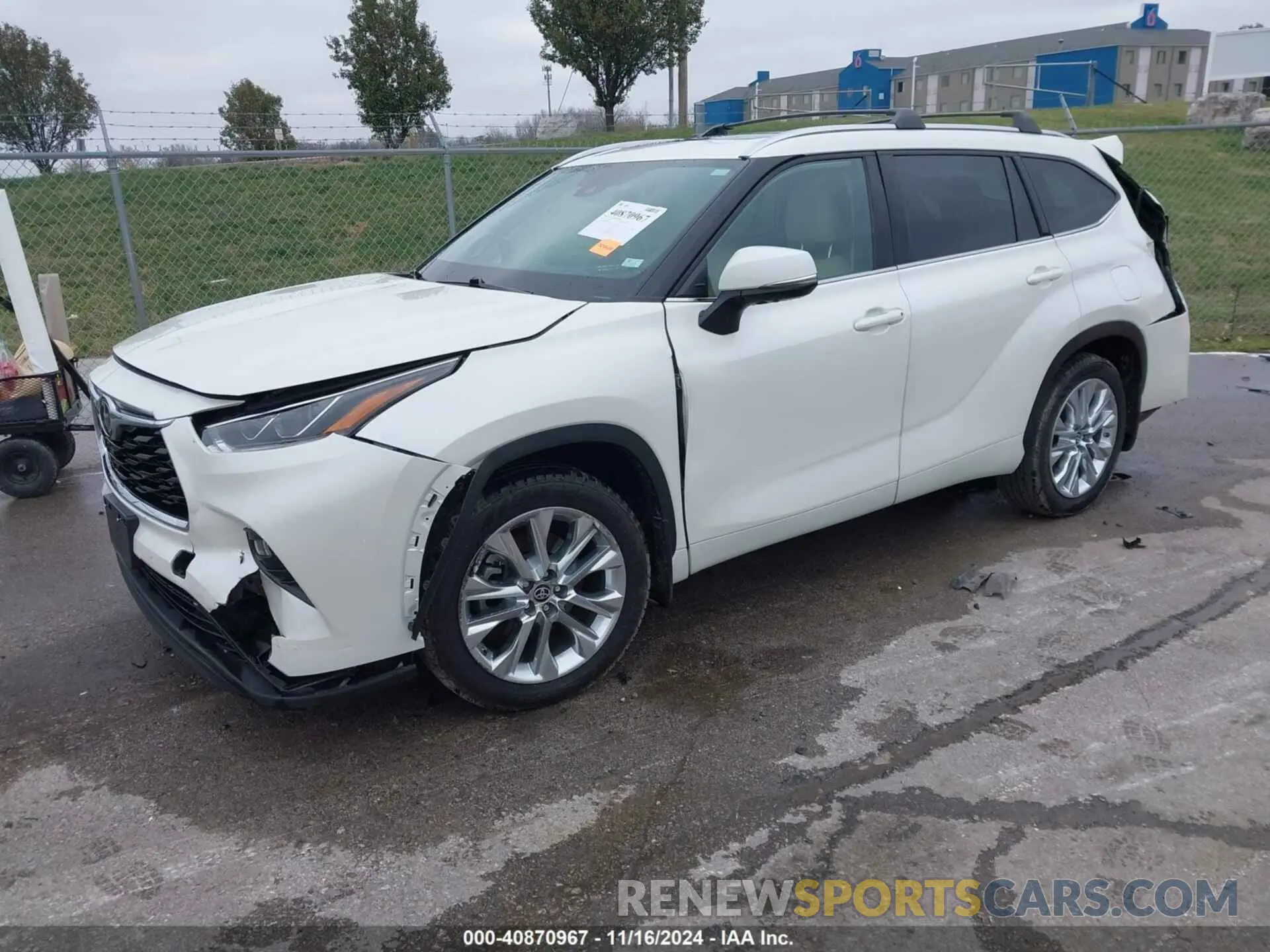 2 Photograph of a damaged car 5TDDZRBHXMS530798 TOYOTA HIGHLANDER 2021