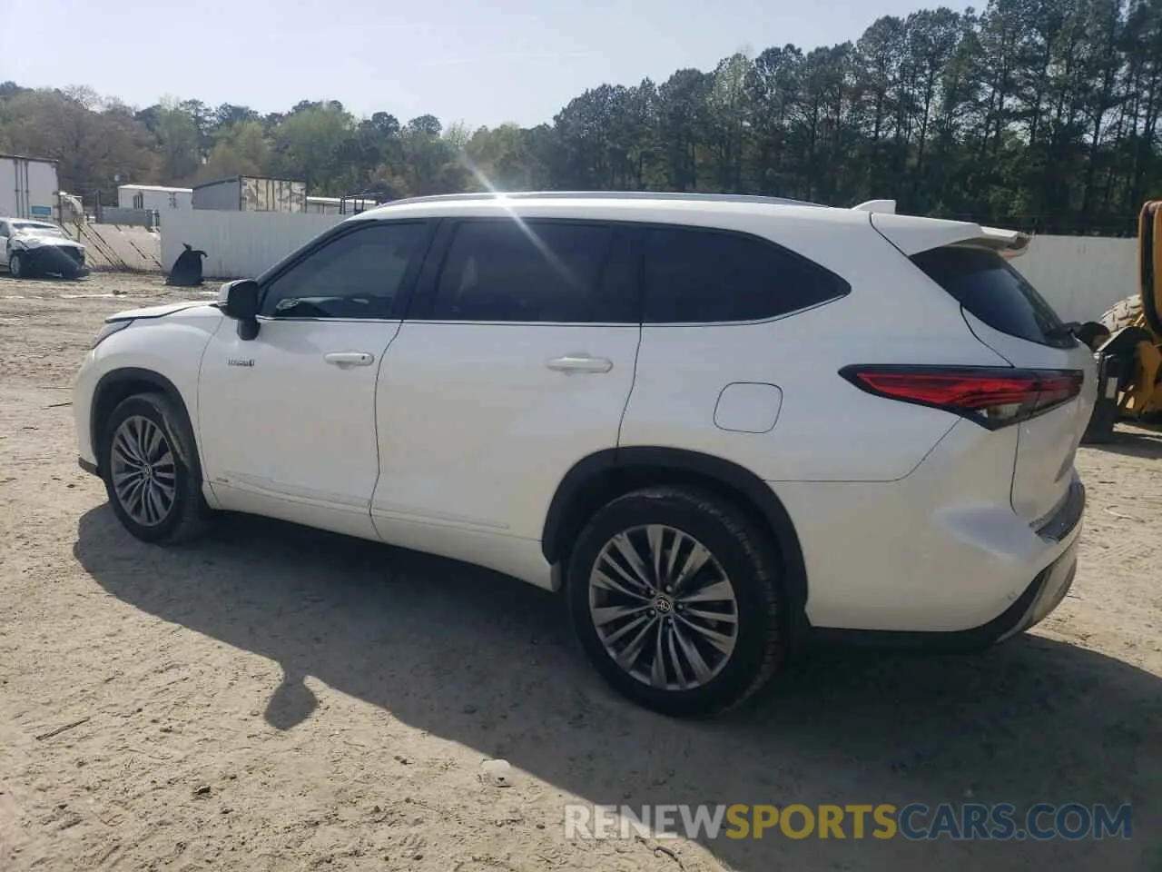 2 Photograph of a damaged car 5TDEBRCH2MS055753 TOYOTA HIGHLANDER 2021