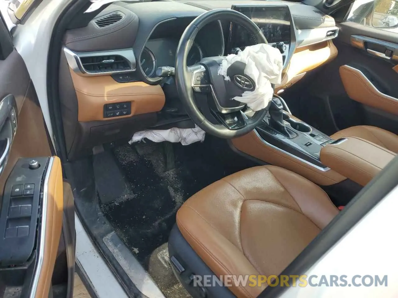 8 Photograph of a damaged car 5TDEBRCH6MS055402 TOYOTA HIGHLANDER 2021