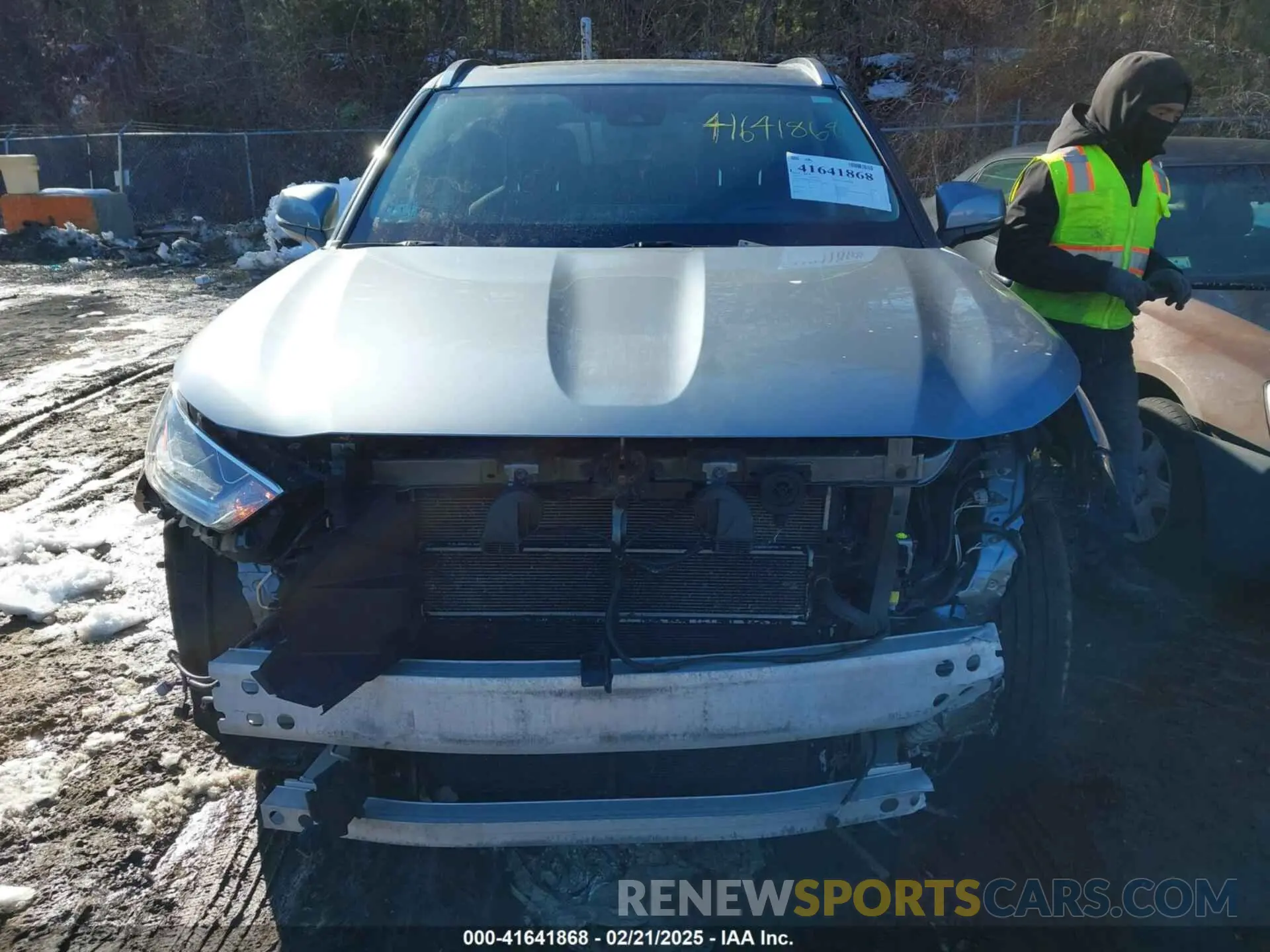 13 Photograph of a damaged car 5TDEBRCH7MS025826 TOYOTA HIGHLANDER 2021