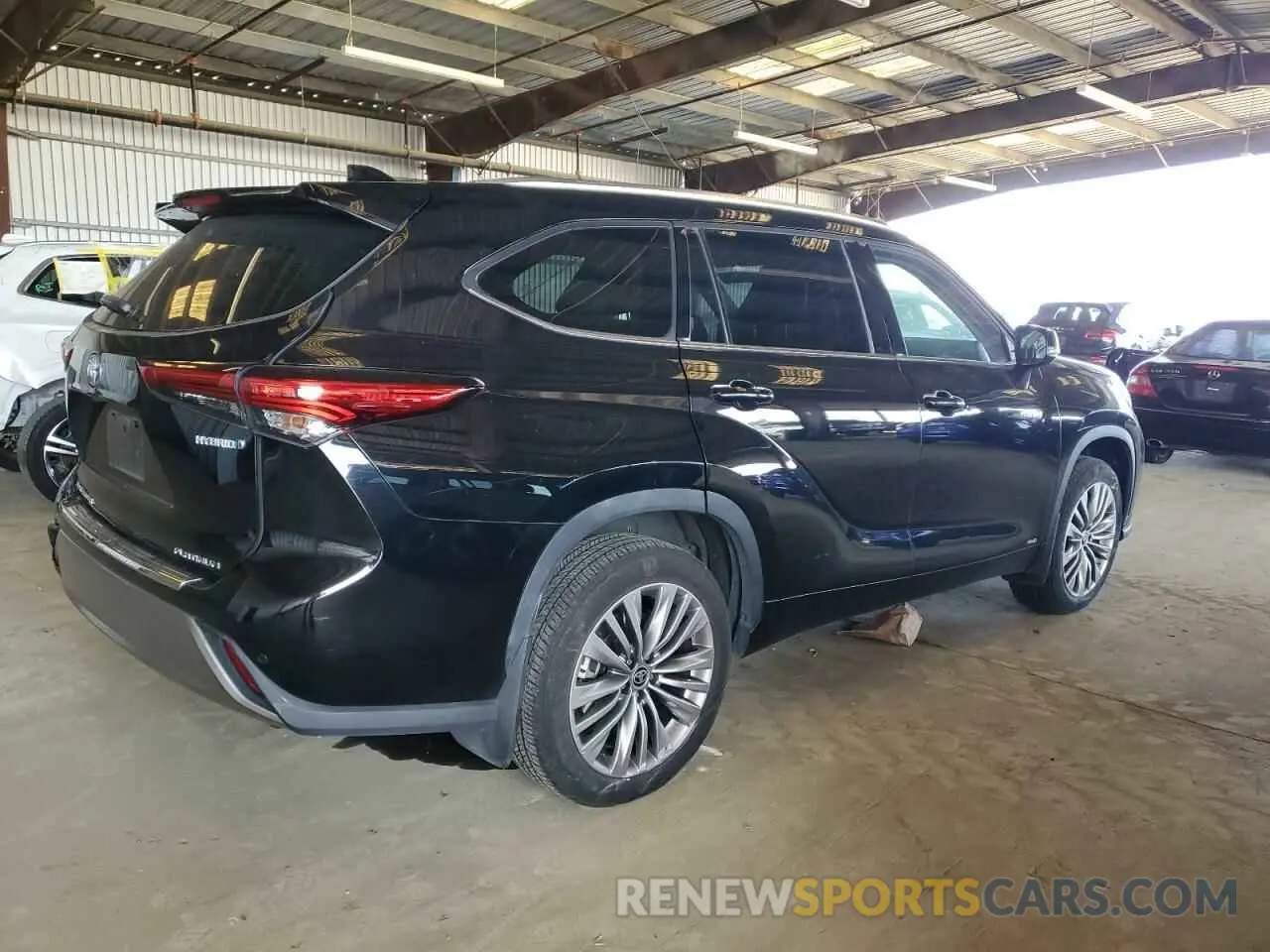 3 Photograph of a damaged car 5TDEBRCH9MS026671 TOYOTA HIGHLANDER 2021
