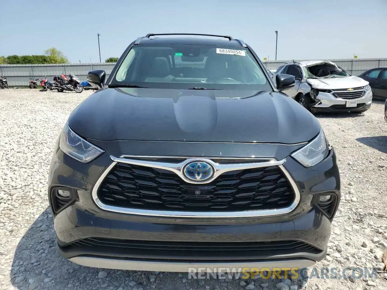 5 Photograph of a damaged car 5TDEBRCHXMS031815 TOYOTA HIGHLANDER 2021