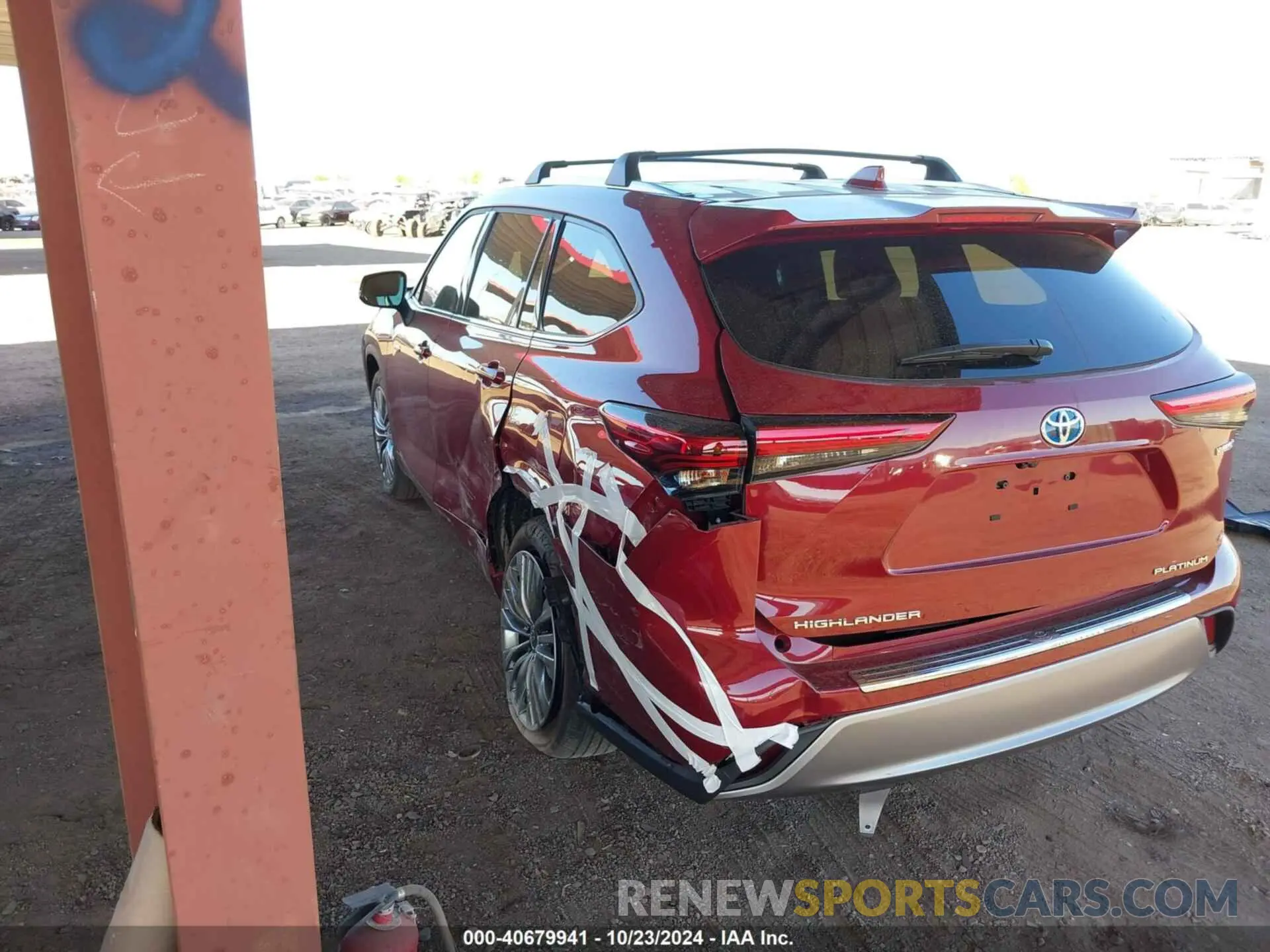 3 Photograph of a damaged car 5TDFARAH5MS006735 TOYOTA HIGHLANDER 2021