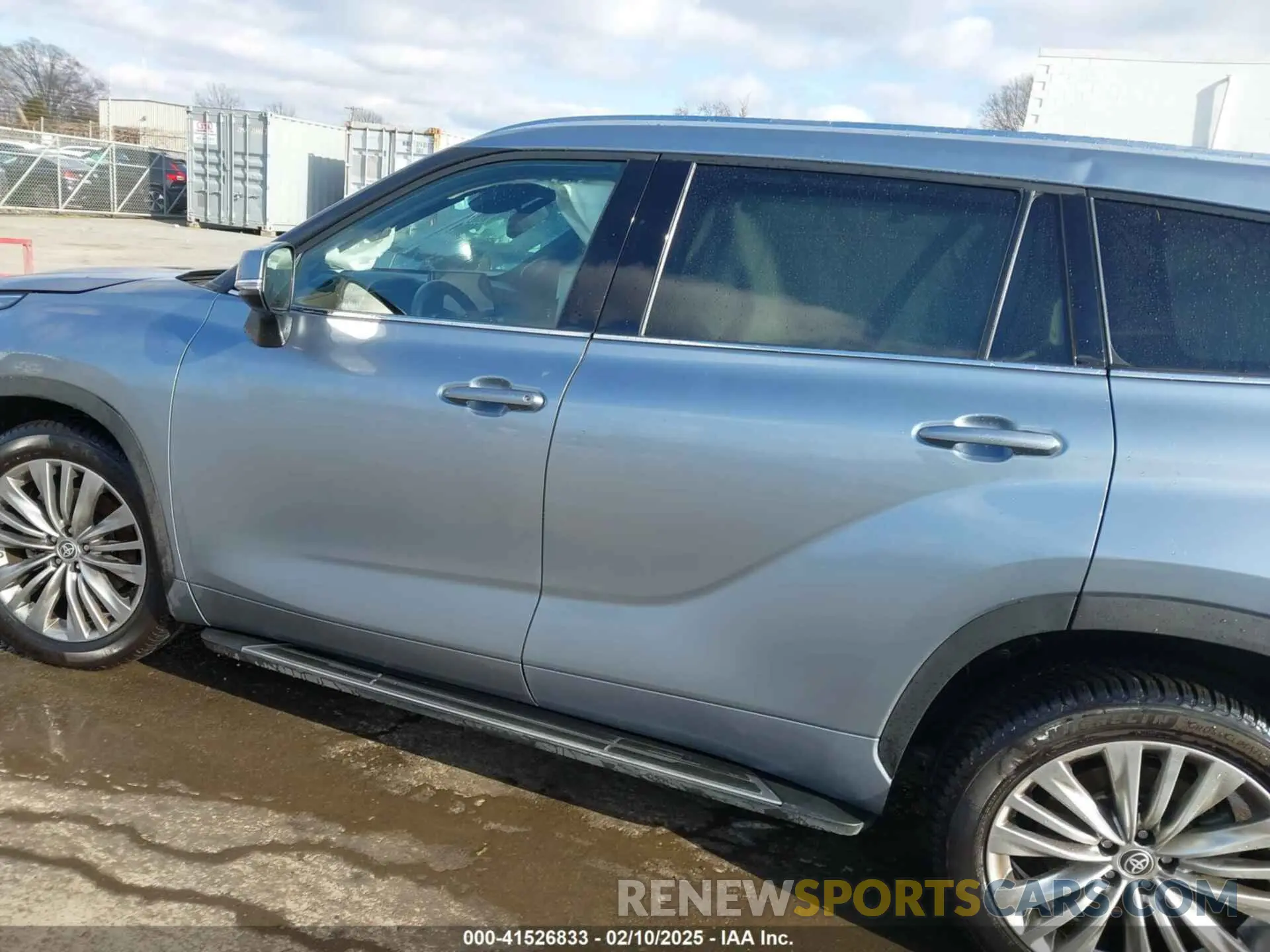 14 Photograph of a damaged car 5TDFZRAH2MS041693 TOYOTA HIGHLANDER 2021