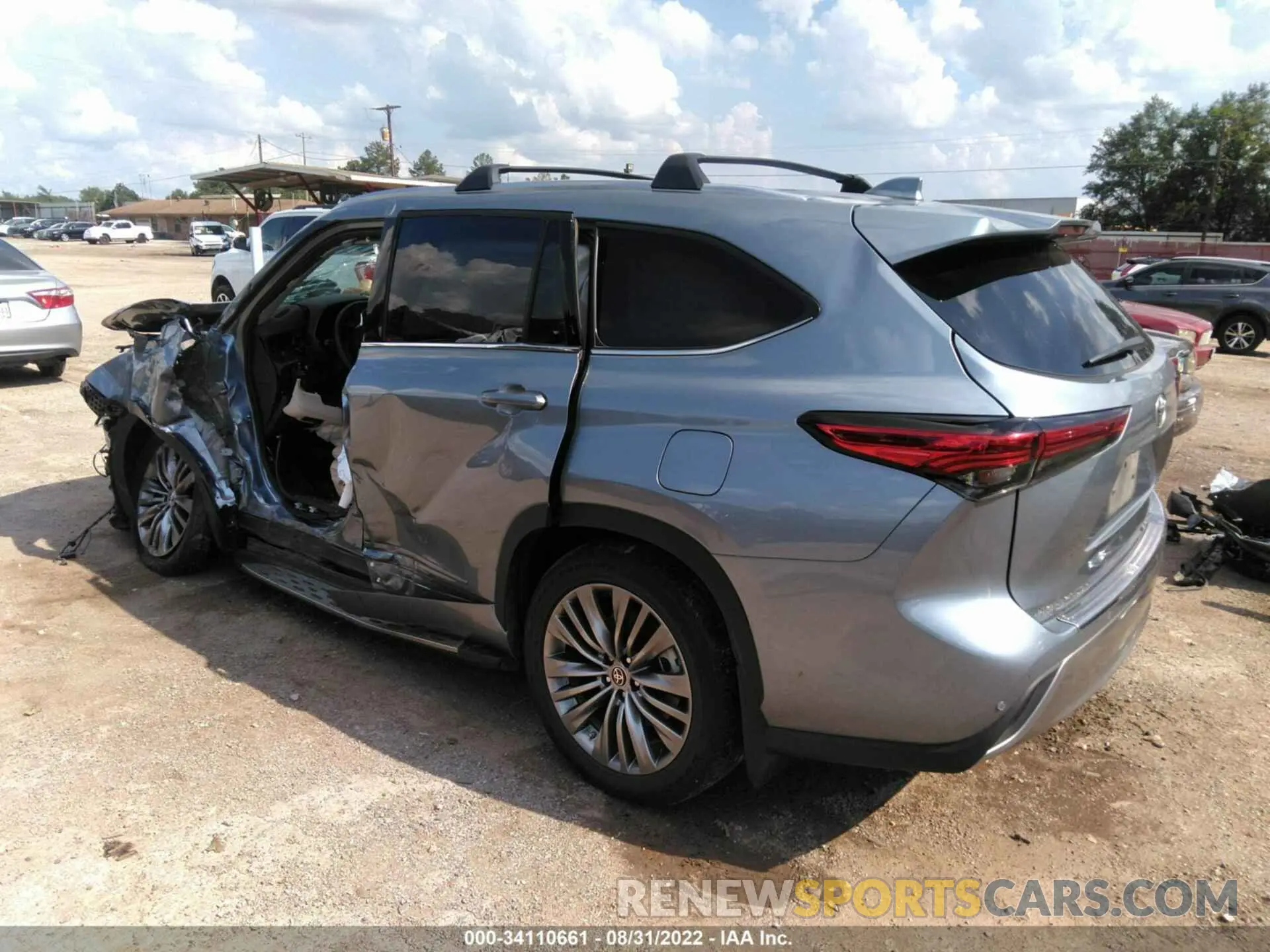 3 Photograph of a damaged car 5TDFZRBH0MS135537 TOYOTA HIGHLANDER 2021