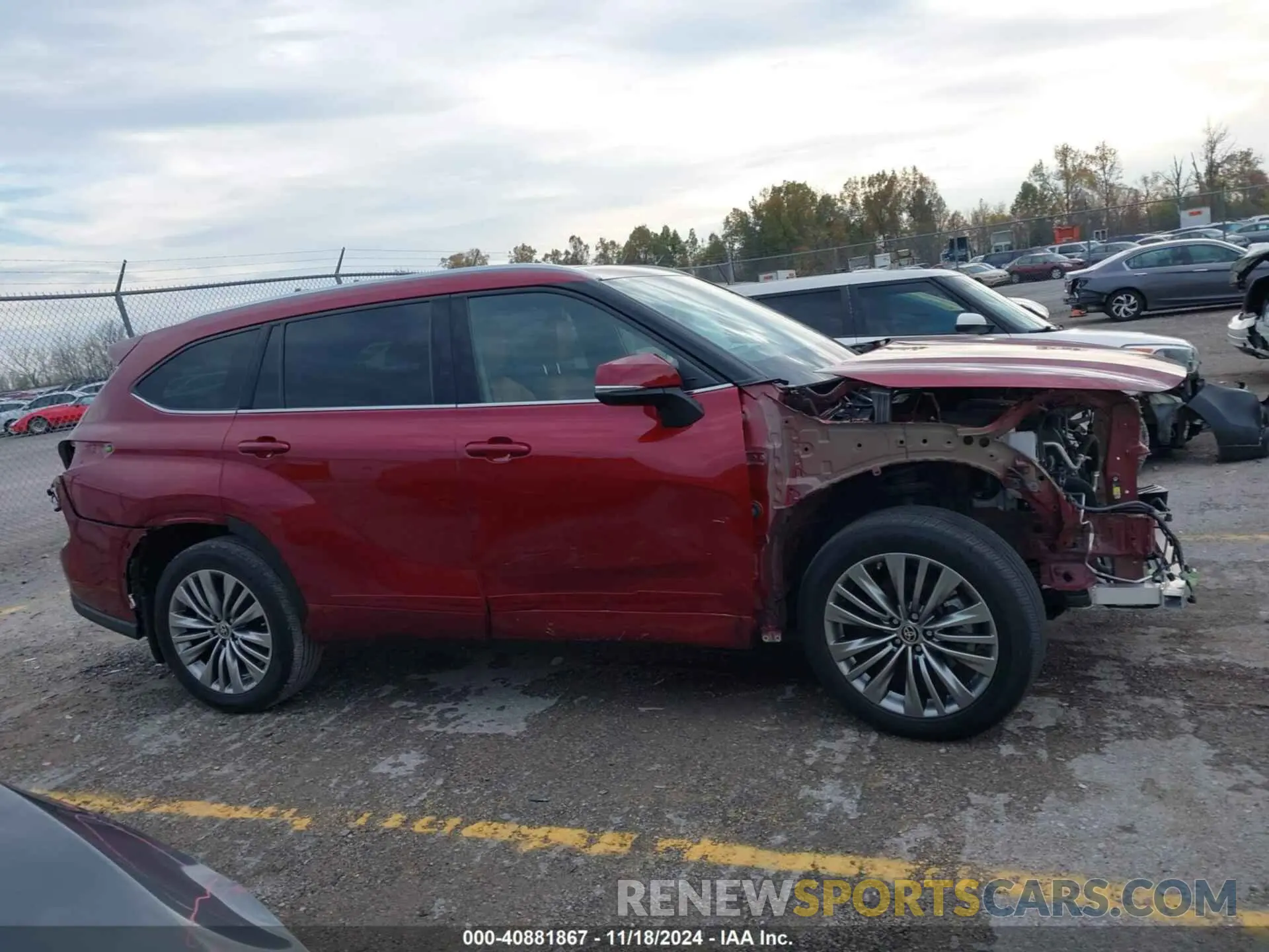 13 Photograph of a damaged car 5TDFZRBH1MS093332 TOYOTA HIGHLANDER 2021