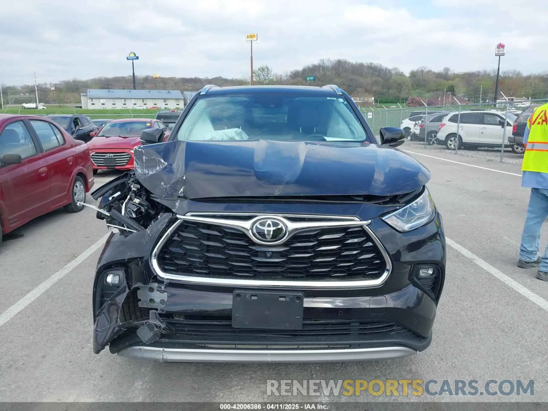 13 Фотография поврежденного автомобиля 5TDFZRBH3MS065631 TOYOTA HIGHLANDER 2021