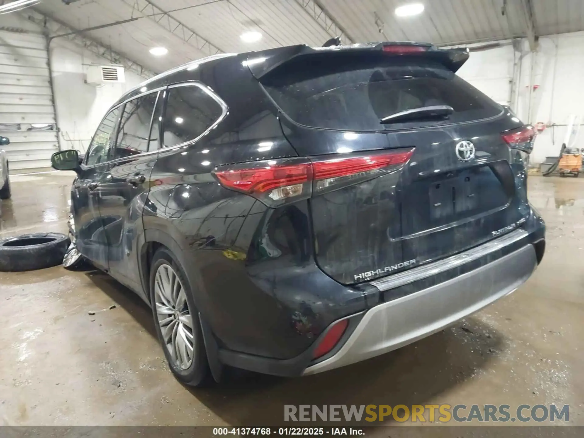 3 Photograph of a damaged car 5TDFZRBH5MS156366 TOYOTA HIGHLANDER 2021