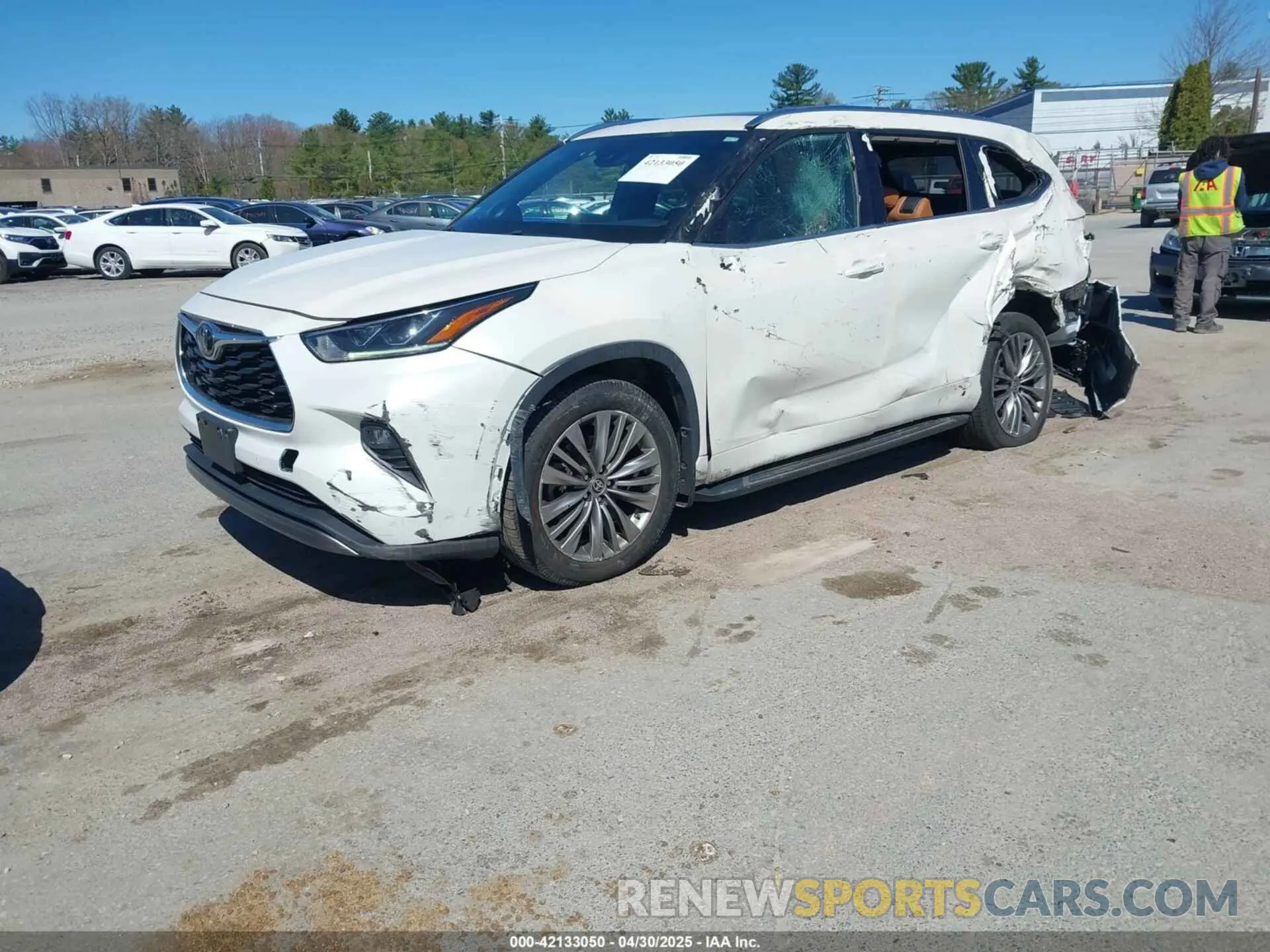 2 Photograph of a damaged car 5TDFZRBHXMS080062 TOYOTA HIGHLANDER 2021
