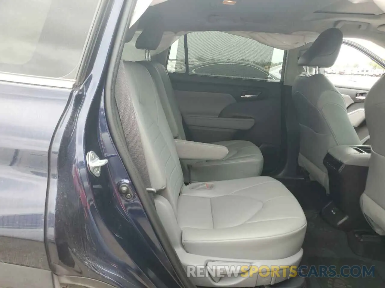 11 Фотография поврежденного автомобиля 5TDGARAH3MS508017 TOYOTA HIGHLANDER 2021
