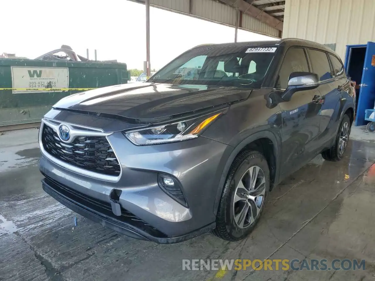2 Photograph of a damaged car 5TDGARAH3MS508955 TOYOTA HIGHLANDER 2021