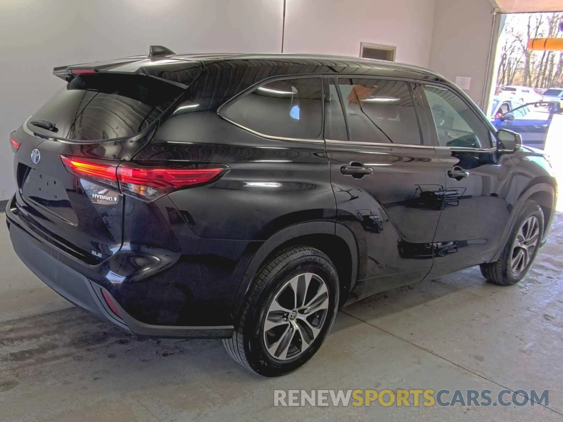 17 Фотография поврежденного автомобиля 5TDGARAH6MS506374 TOYOTA HIGHLANDER 2021