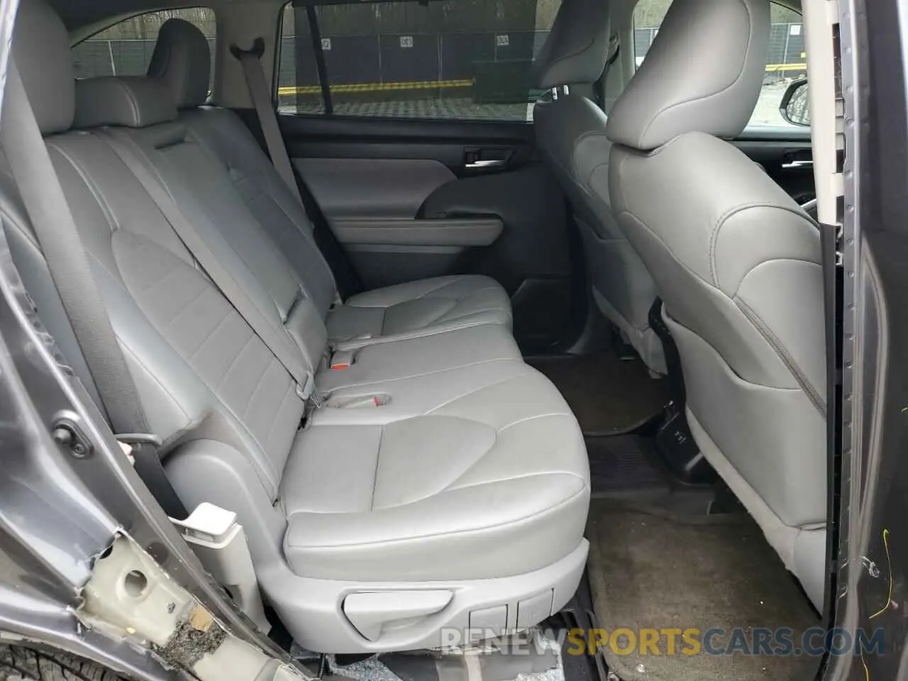 11 Фотография поврежденного автомобиля 5TDGBRCH3MS530576 TOYOTA HIGHLANDER 2021