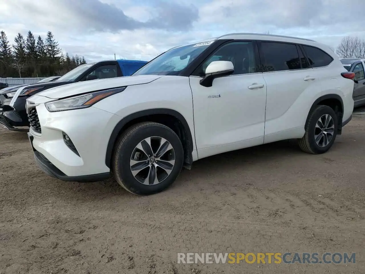 1 Photograph of a damaged car 5TDGBRCH4MS051700 TOYOTA HIGHLANDER 2021