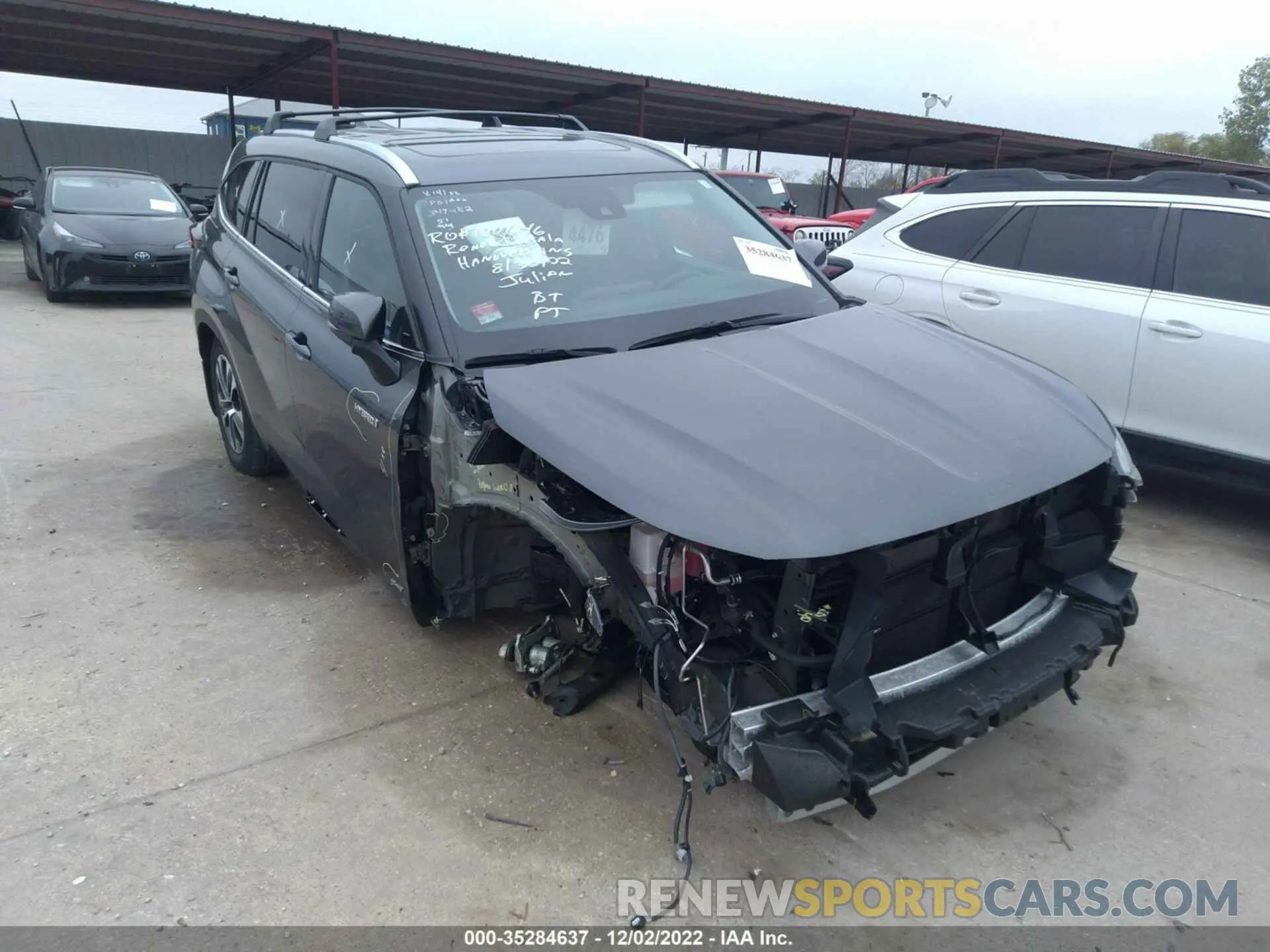5 Photograph of a damaged car 5TDGBRCH5MS521412 TOYOTA HIGHLANDER 2021