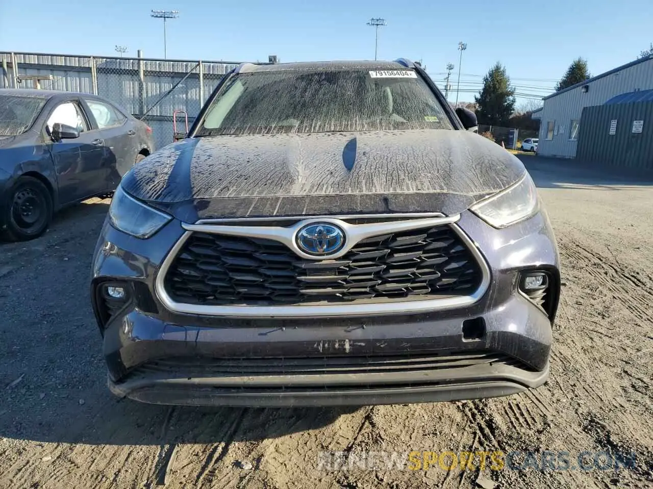 5 Photograph of a damaged car 5TDGBRCH6MS039483 TOYOTA HIGHLANDER 2021