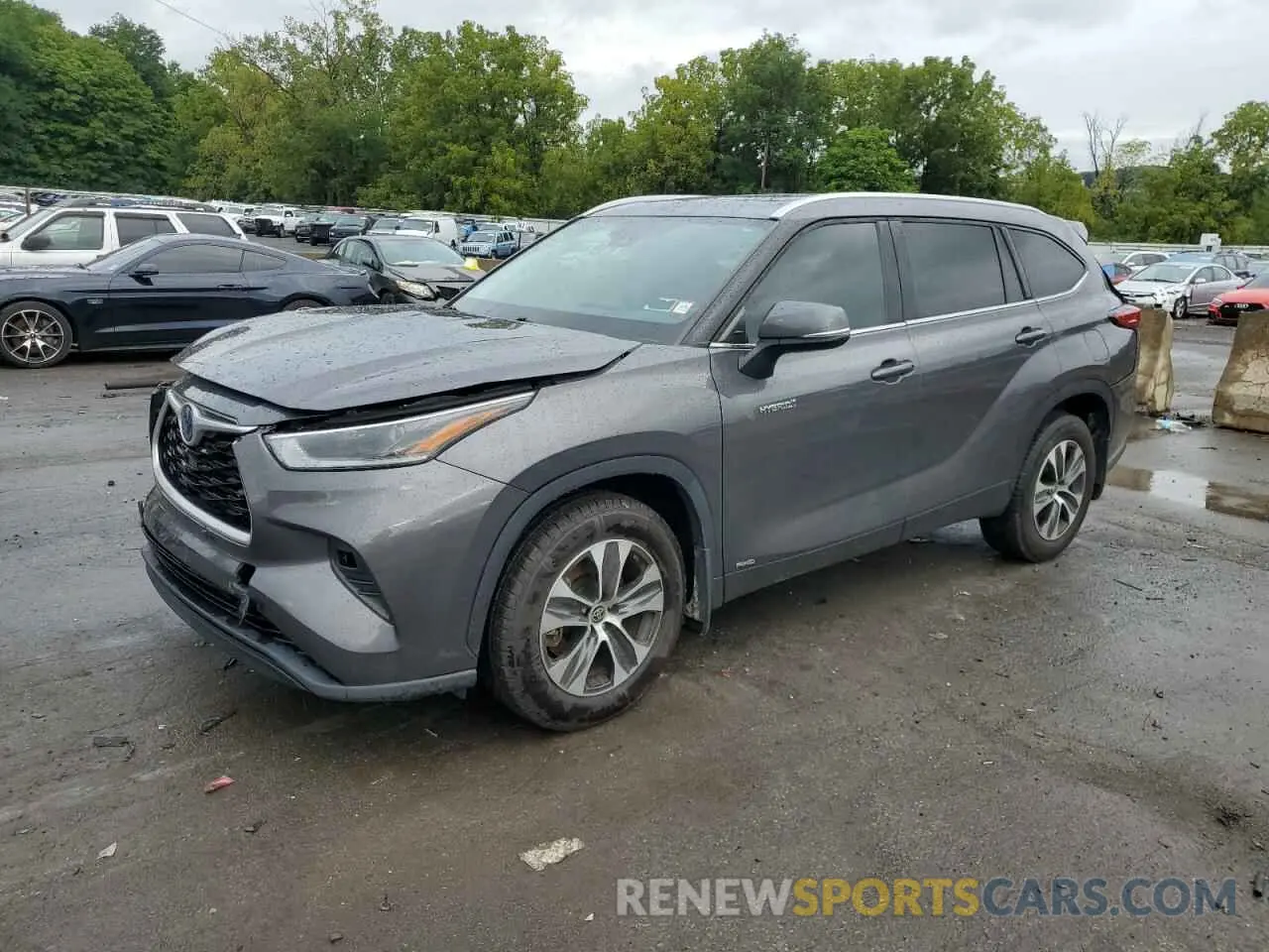 1 Photograph of a damaged car 5TDGBRCH7MS042487 TOYOTA HIGHLANDER 2021
