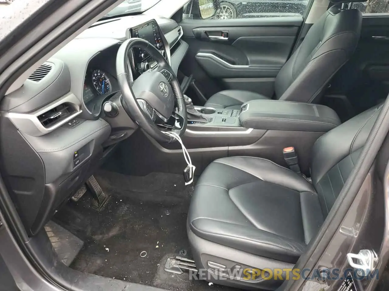 7 Photograph of a damaged car 5TDGBRCH7MS042487 TOYOTA HIGHLANDER 2021