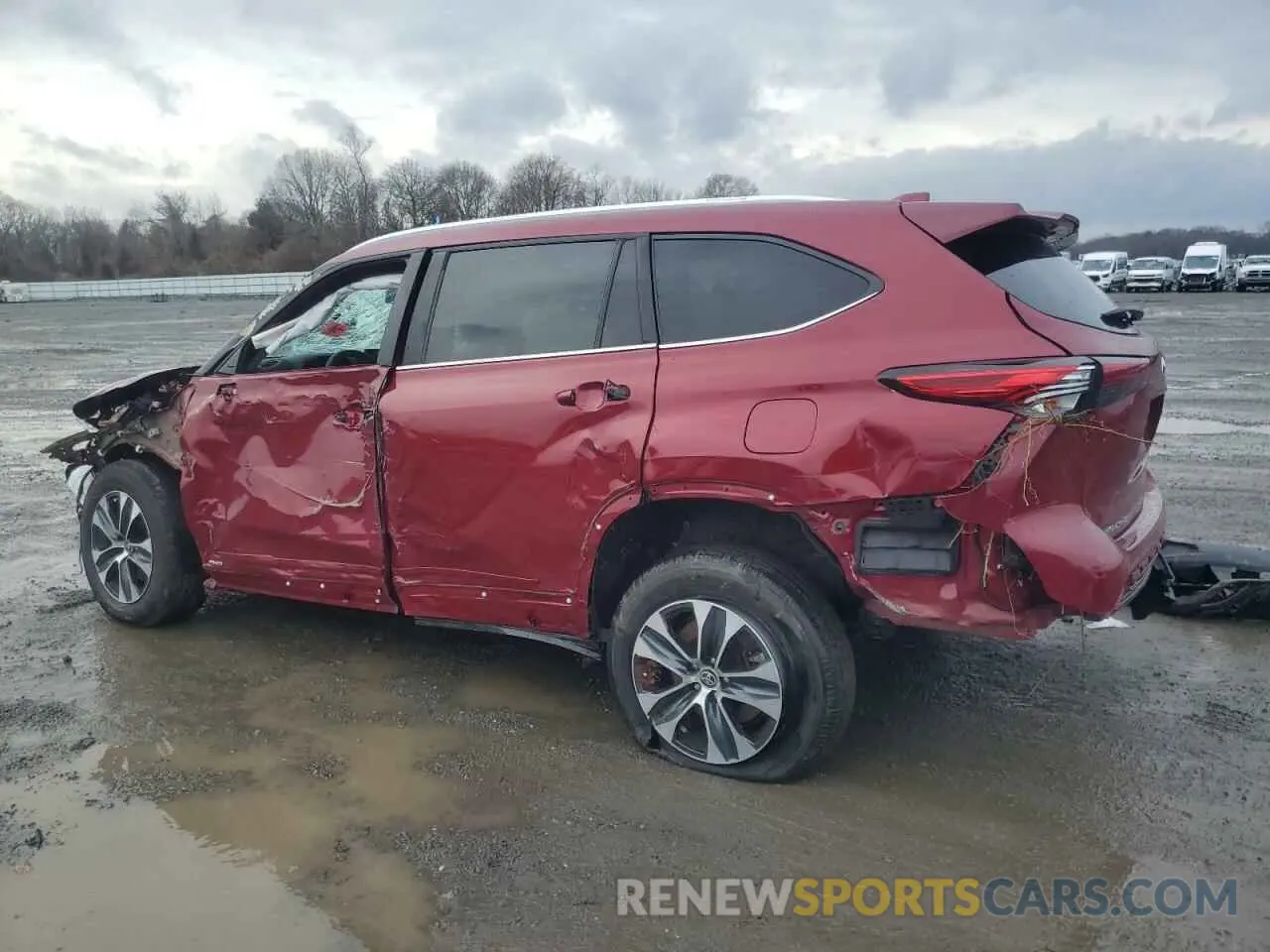 2 Photograph of a damaged car 5TDGBRCH7MS526563 TOYOTA HIGHLANDER 2021