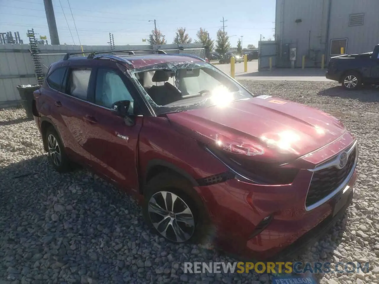 1 Photograph of a damaged car 5TDGBRCH9MS514379 TOYOTA HIGHLANDER 2021