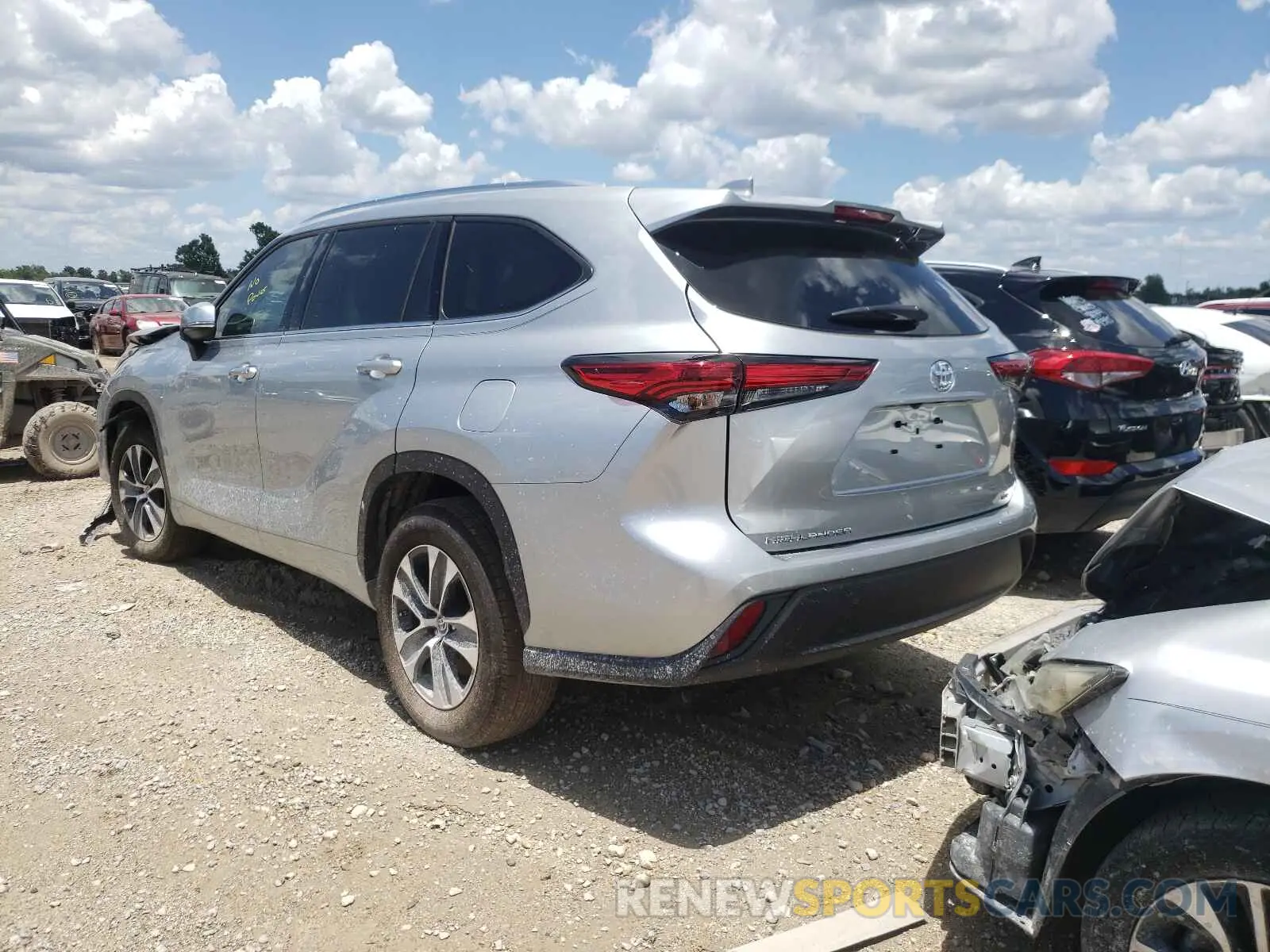 3 Photograph of a damaged car 5TDGZRAH1MS057453 TOYOTA HIGHLANDER 2021
