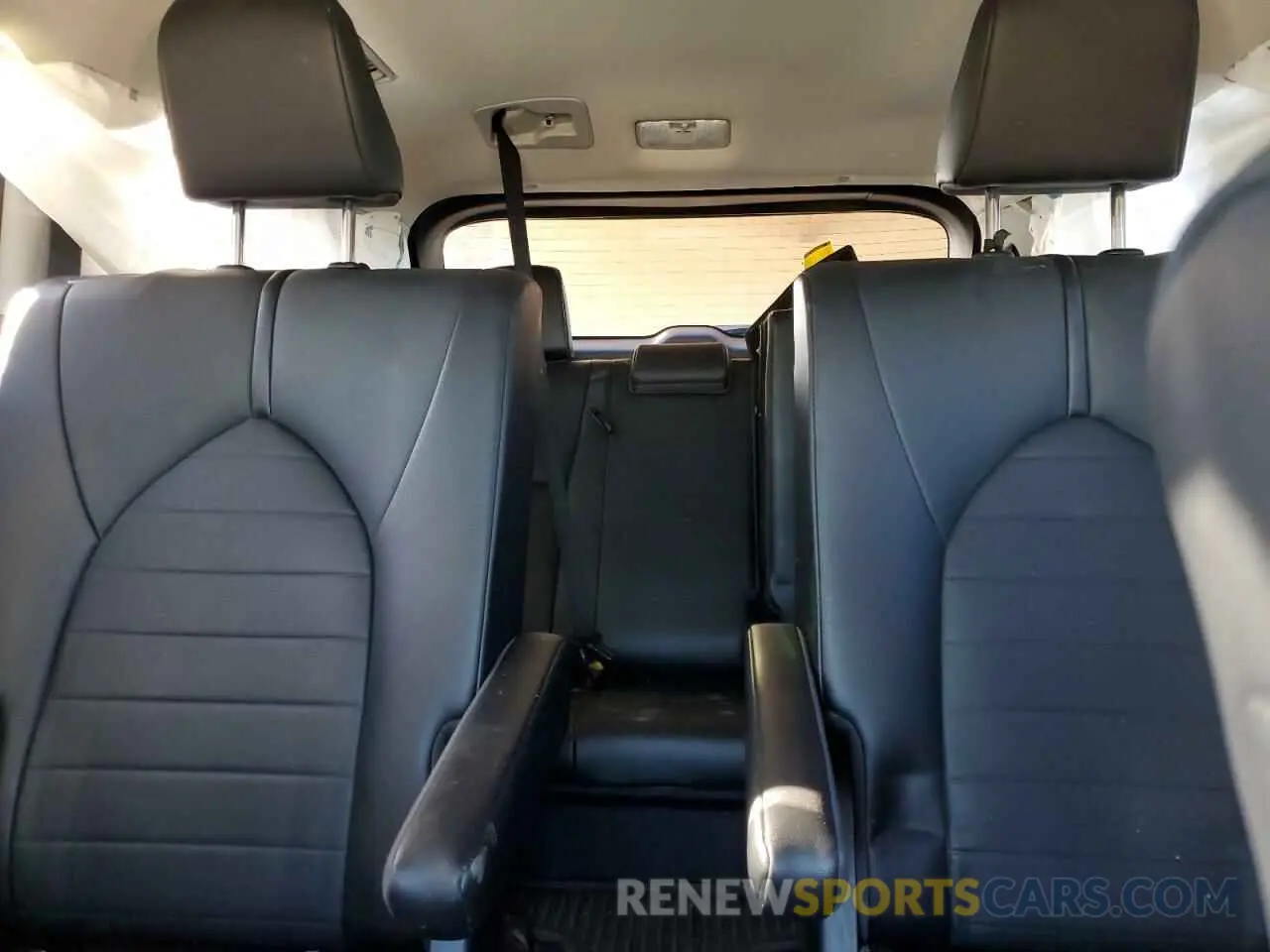 10 Фотография поврежденного автомобиля 5TDGZRAH2MS065366 TOYOTA HIGHLANDER 2021