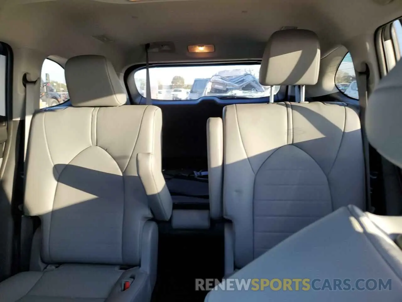 10 Фотография поврежденного автомобиля 5TDGZRAH3MS044266 TOYOTA HIGHLANDER 2021