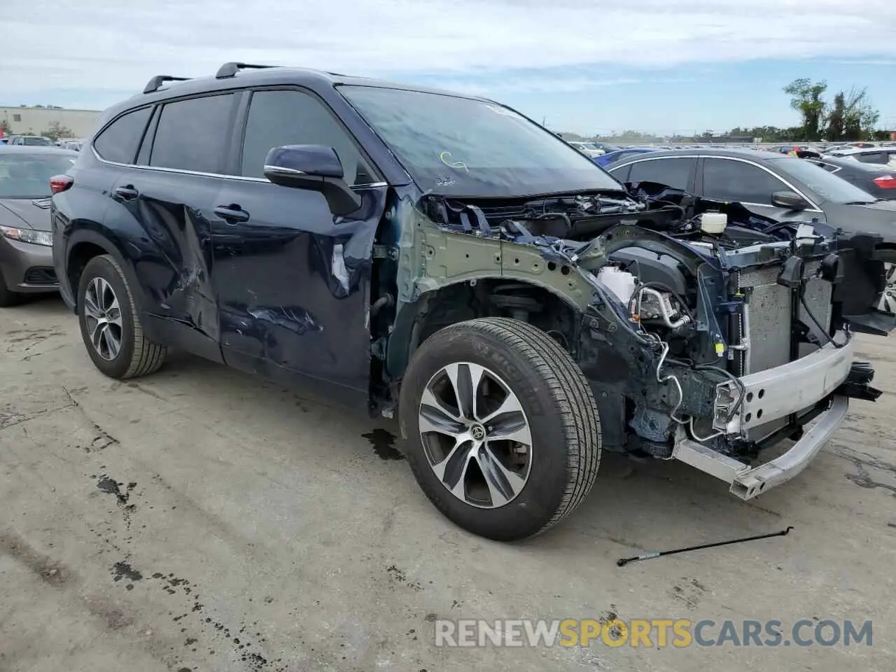 1 Photograph of a damaged car 5TDGZRAH4MS534683 TOYOTA HIGHLANDER 2021