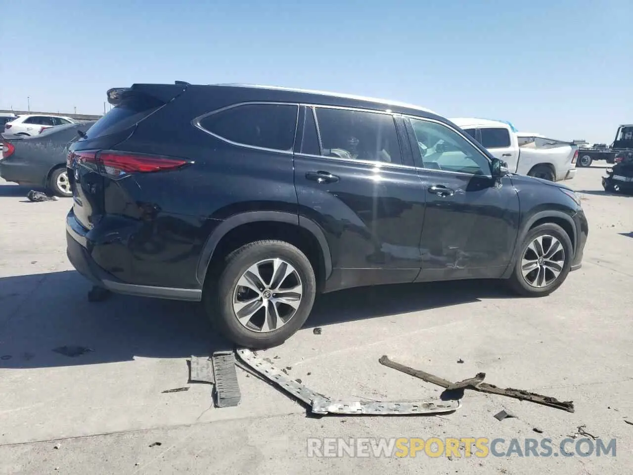 3 Фотография поврежденного автомобиля 5TDGZRAH5MS043992 TOYOTA HIGHLANDER 2021