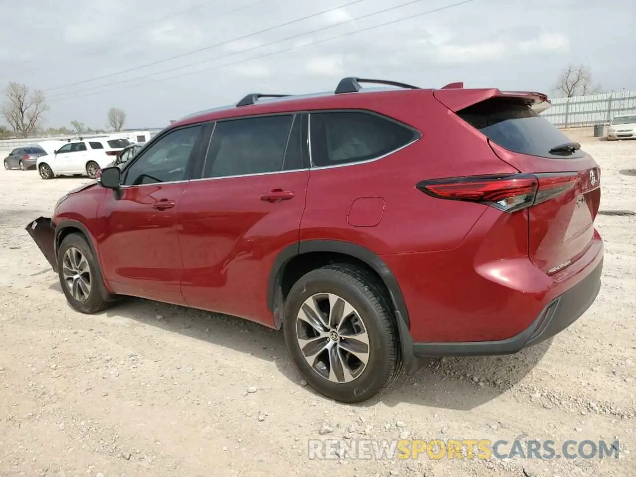 2 Photograph of a damaged car 5TDGZRAH5MS525569 TOYOTA HIGHLANDER 2021