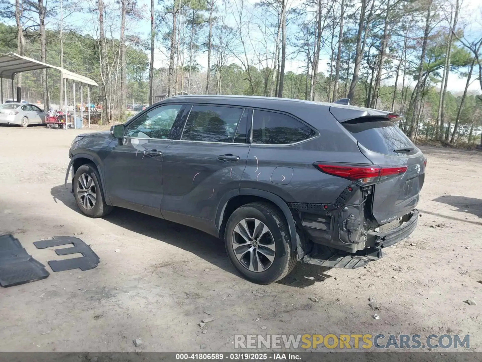 3 Photograph of a damaged car 5TDGZRAH6MS040843 TOYOTA HIGHLANDER 2021