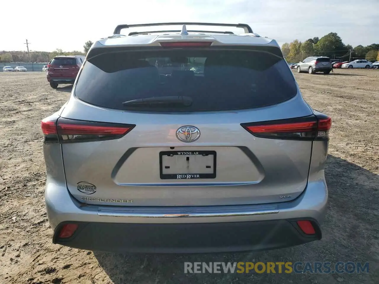 6 Photograph of a damaged car 5TDGZRAH9MS054235 TOYOTA HIGHLANDER 2021