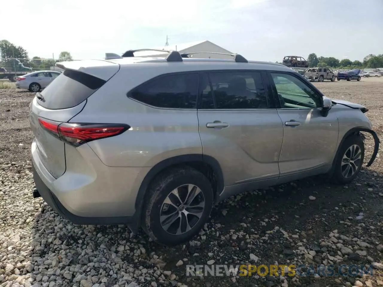 3 Photograph of a damaged car 5TDGZRBH0MS138927 TOYOTA HIGHLANDER 2021