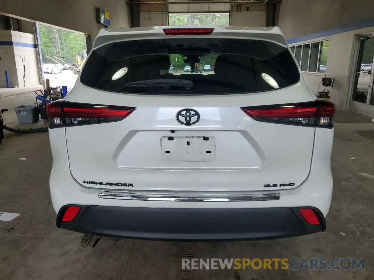 6 Photograph of a damaged car 5TDGZRBH1MS057578 TOYOTA HIGHLANDER 2021