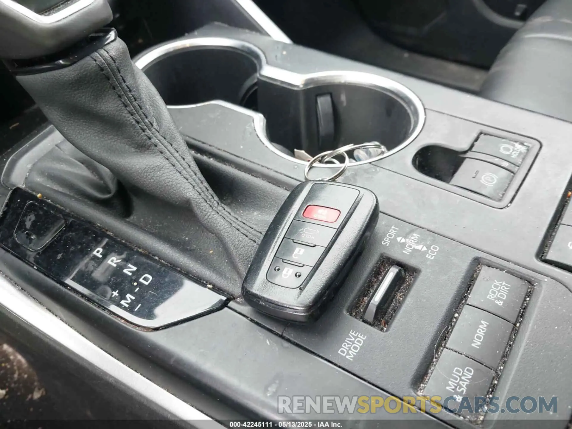 11 Photograph of a damaged car 5TDGZRBH2MS106593 TOYOTA HIGHLANDER 2021