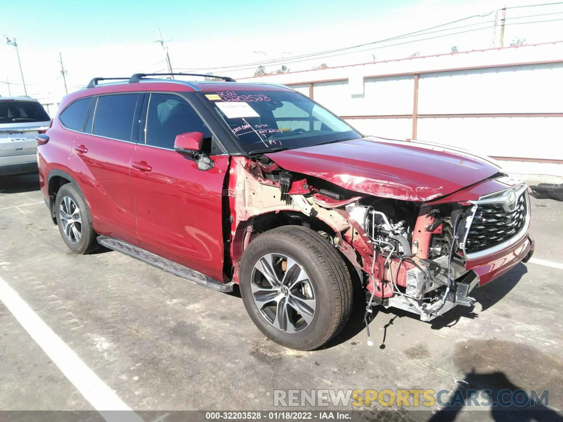 1 Фотография поврежденного автомобиля 5TDGZRBH2MS151078 TOYOTA HIGHLANDER 2021
