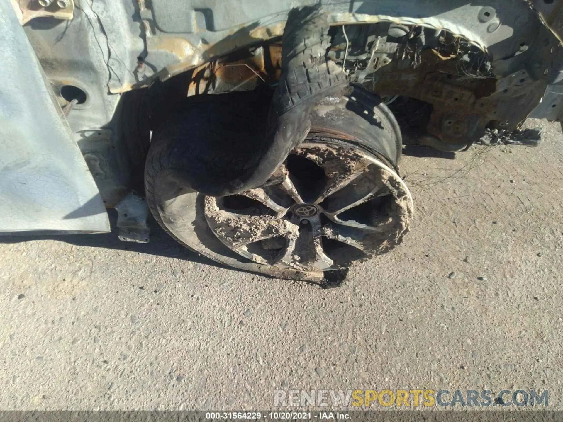 13 Photograph of a damaged car 5TDGZRBH3MS069926 TOYOTA HIGHLANDER 2021