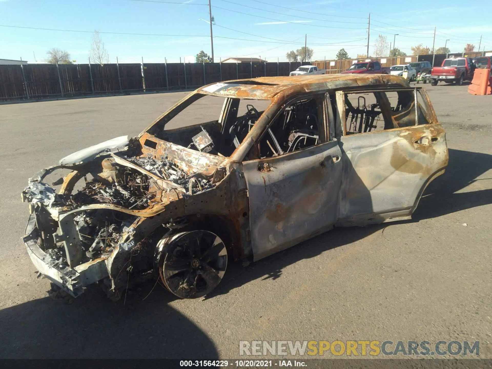 2 Photograph of a damaged car 5TDGZRBH3MS069926 TOYOTA HIGHLANDER 2021