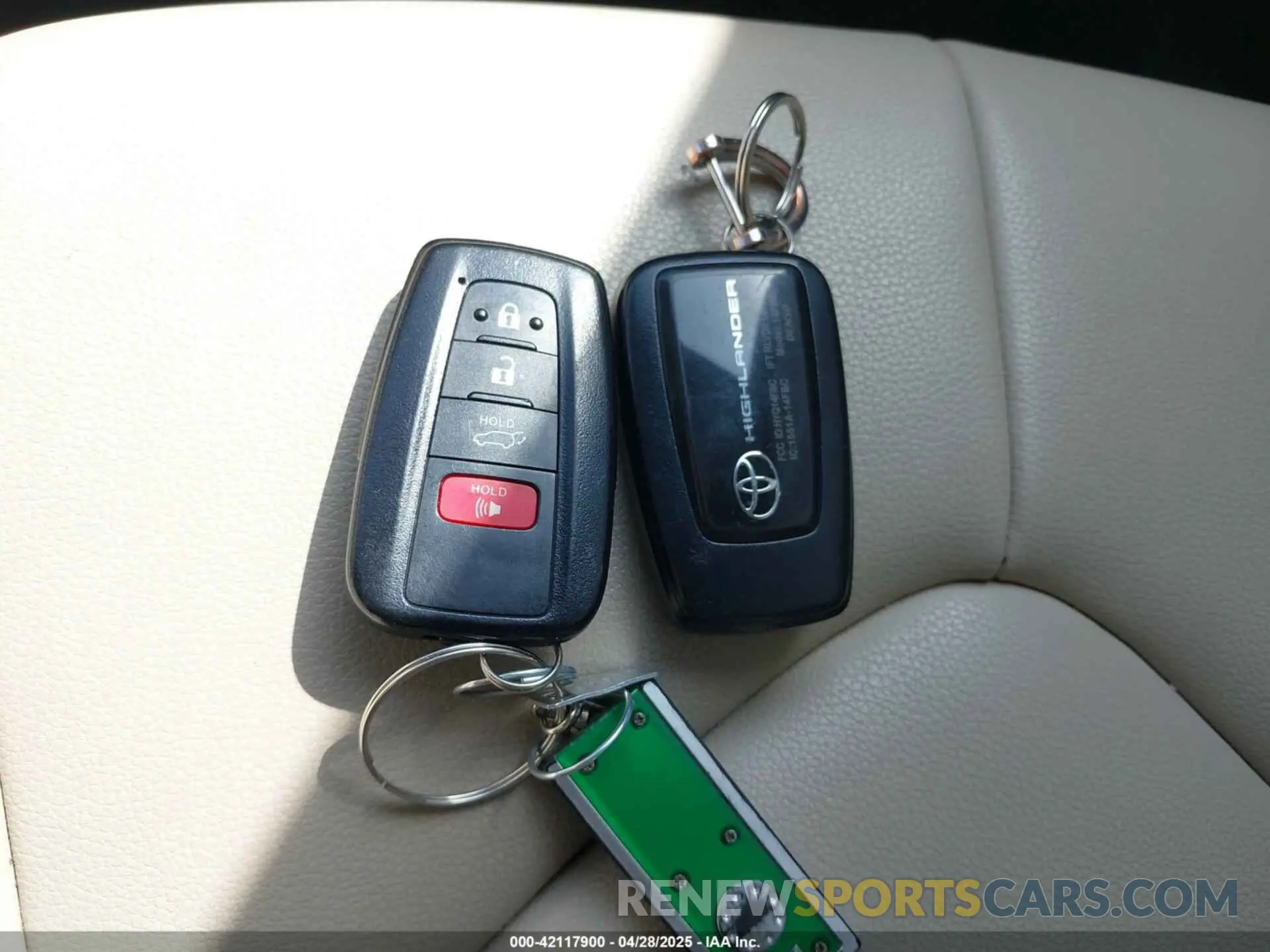 11 Фотография поврежденного автомобиля 5TDGZRBH4MS543611 TOYOTA HIGHLANDER 2021