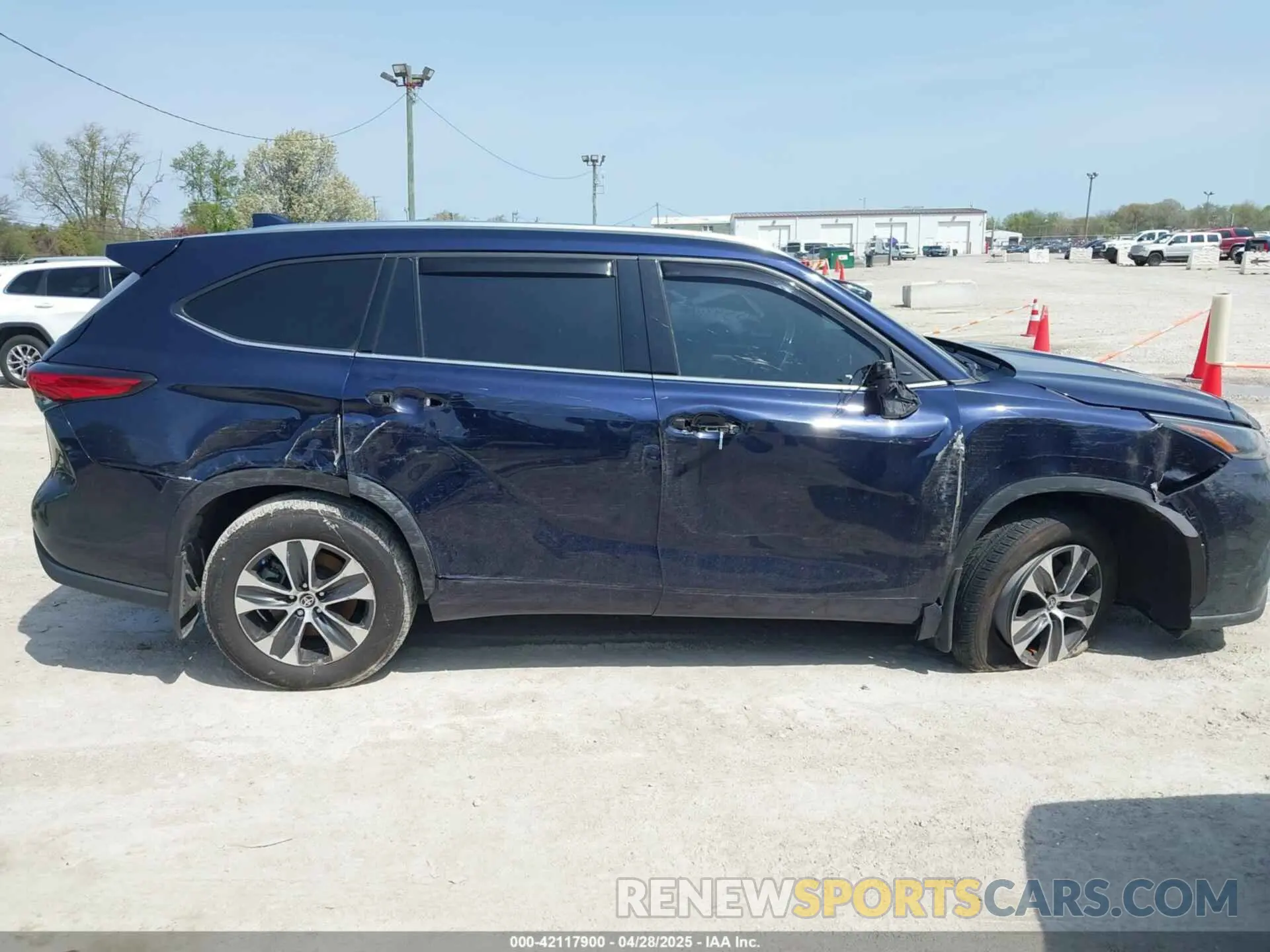 13 Фотография поврежденного автомобиля 5TDGZRBH4MS543611 TOYOTA HIGHLANDER 2021