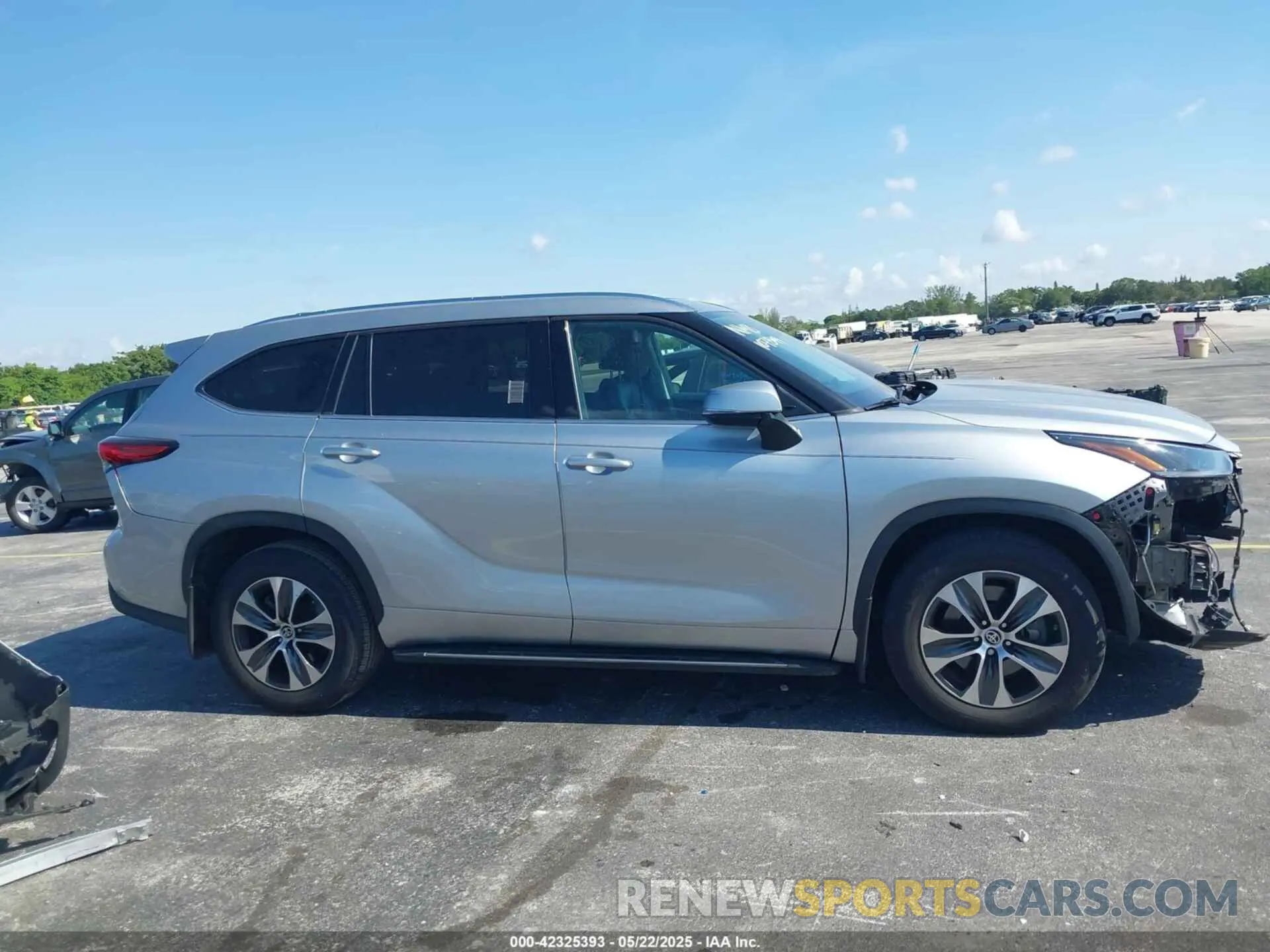 13 Фотография поврежденного автомобиля 5TDGZRBH5MS107849 TOYOTA HIGHLANDER 2021