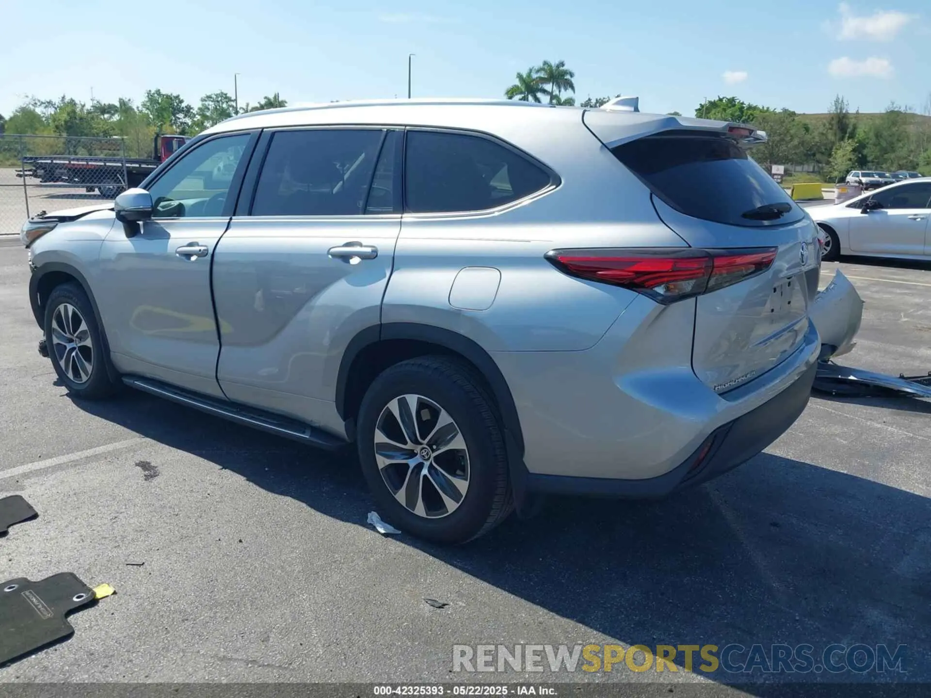 3 Фотография поврежденного автомобиля 5TDGZRBH5MS107849 TOYOTA HIGHLANDER 2021