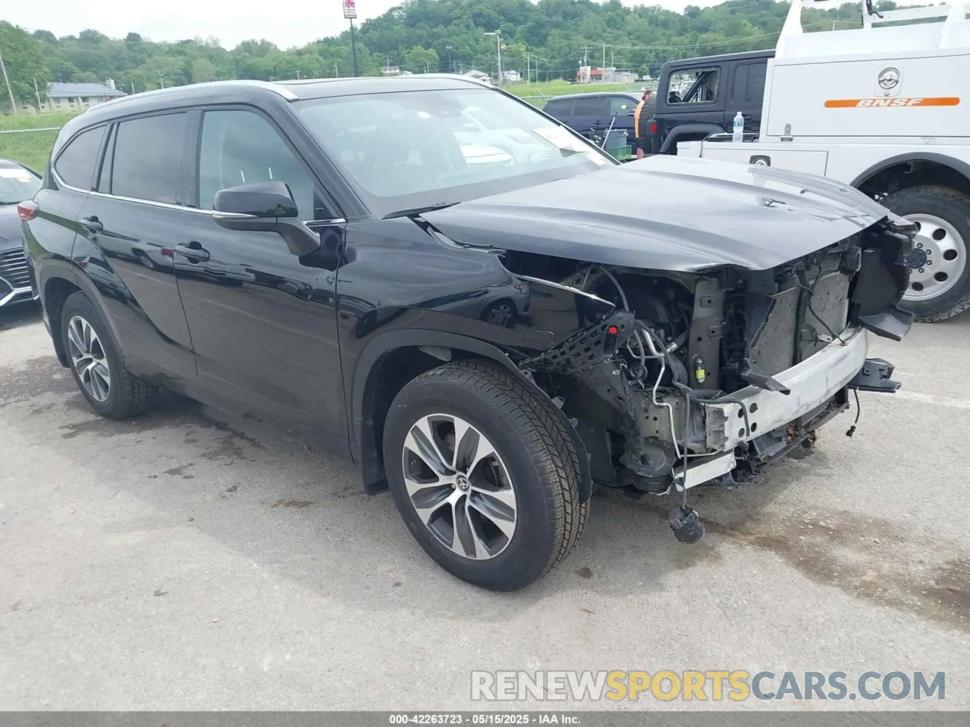 1 Photograph of a damaged car 5TDGZRBH5MS160549 TOYOTA HIGHLANDER 2021