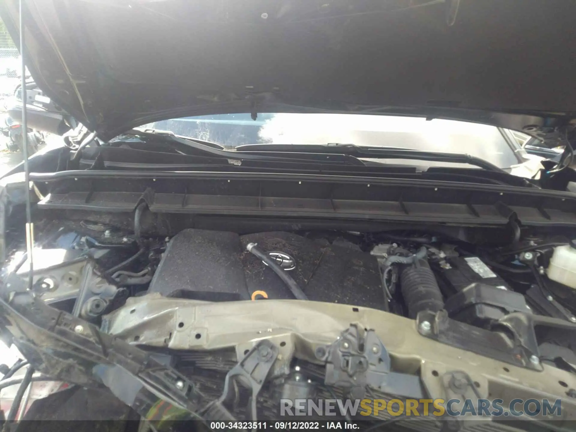 10 Photograph of a damaged car 5TDGZRBH5MS526848 TOYOTA HIGHLANDER 2021
