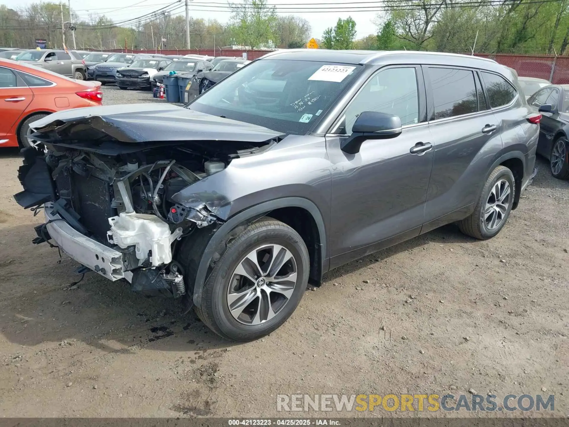 2 Фотография поврежденного автомобиля 5TDGZRBH6MS075994 TOYOTA HIGHLANDER 2021