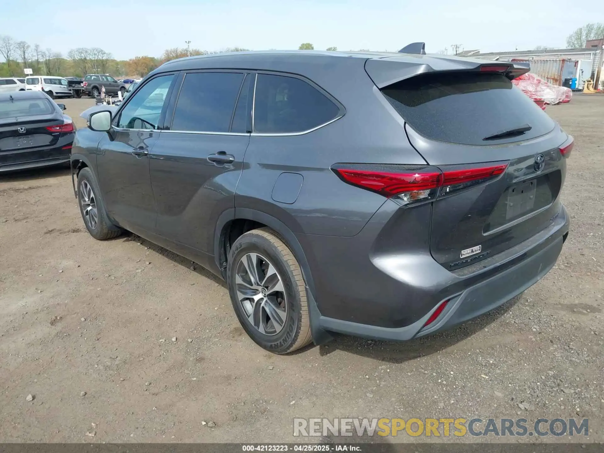 3 Фотография поврежденного автомобиля 5TDGZRBH6MS075994 TOYOTA HIGHLANDER 2021