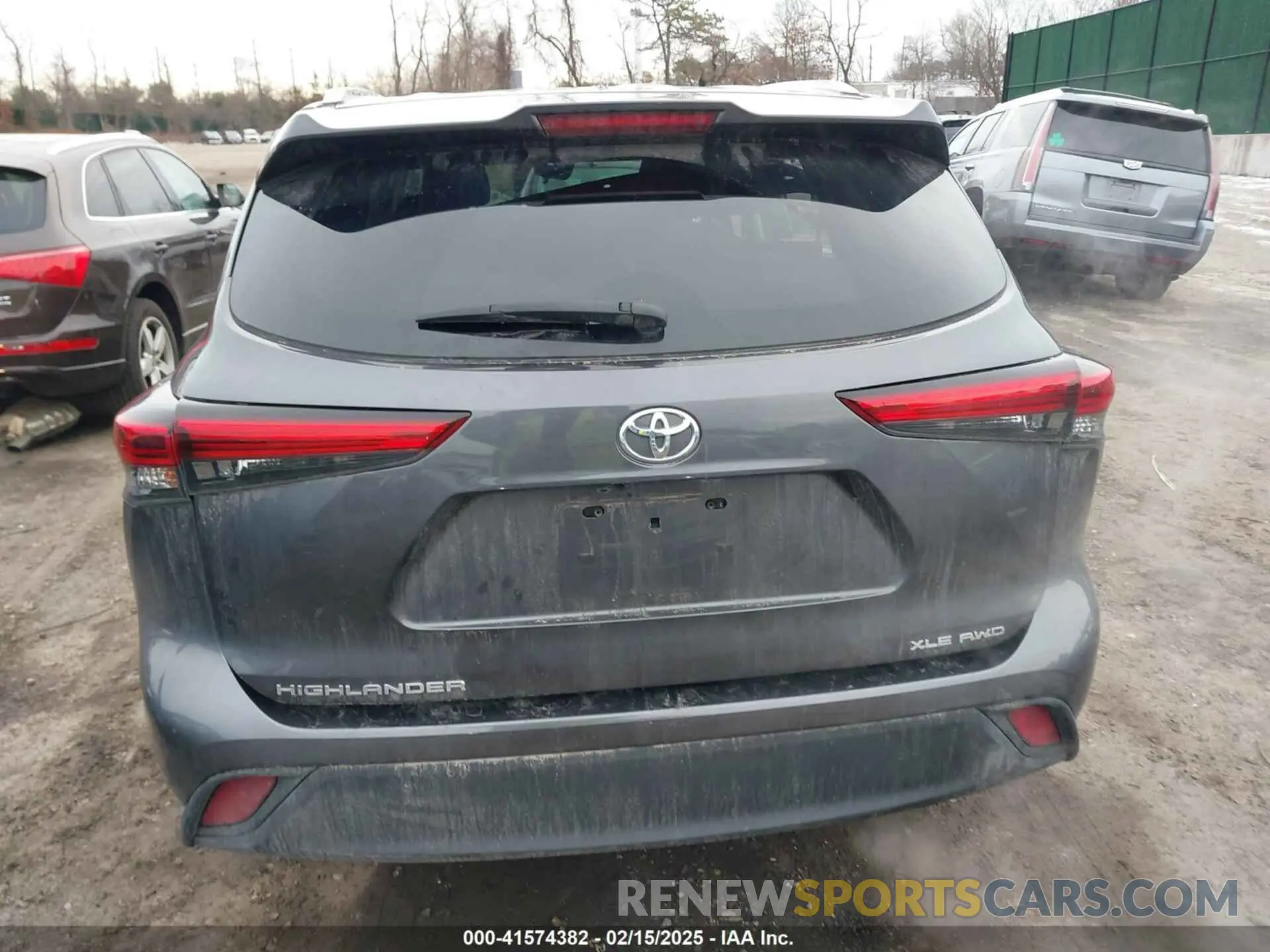 16 Photograph of a damaged car 5TDGZRBH6MS133358 TOYOTA HIGHLANDER 2021