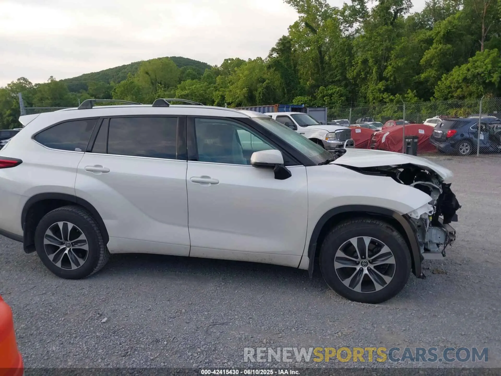 13 Фотография поврежденного автомобиля 5TDGZRBH7MS058721 TOYOTA HIGHLANDER 2021