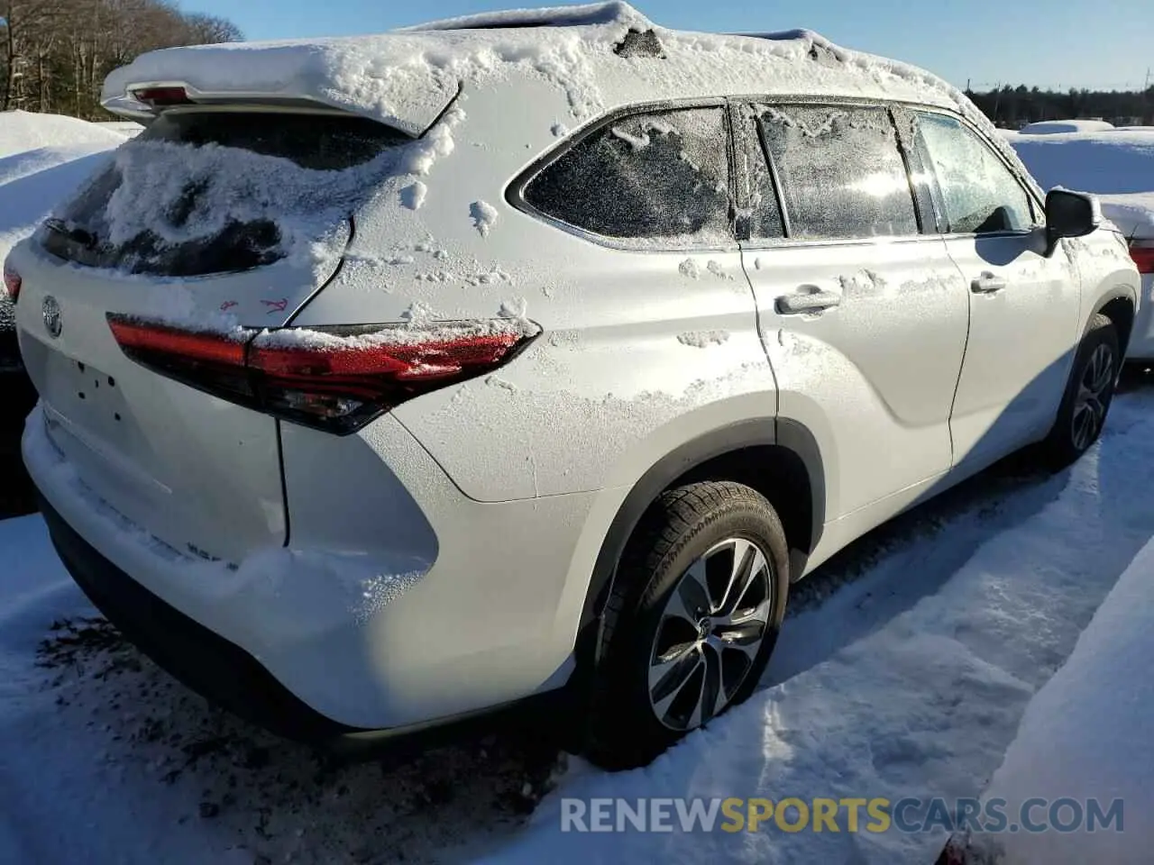 3 Фотография поврежденного автомобиля 5TDGZRBH7MS063482 TOYOTA HIGHLANDER 2021