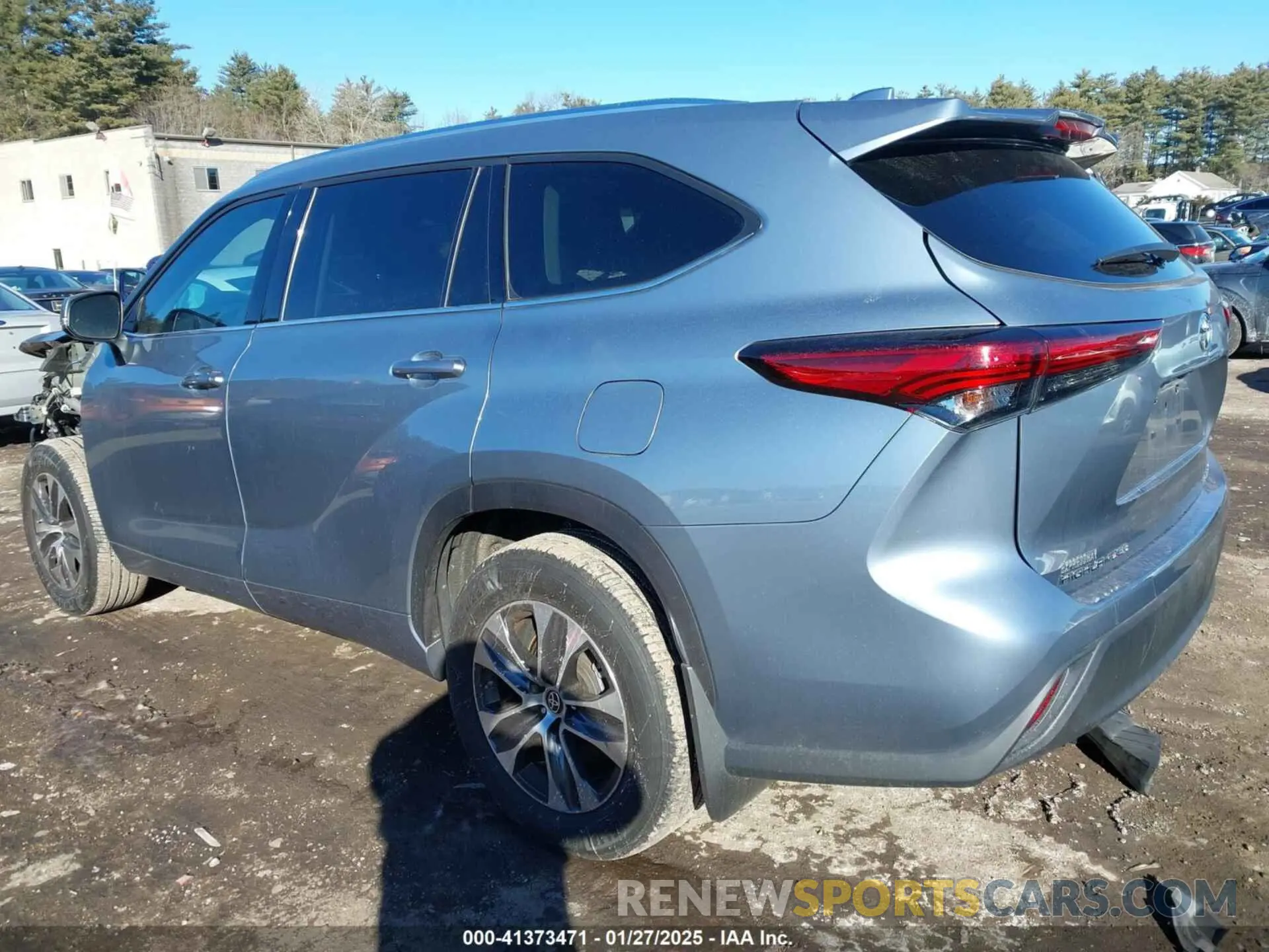 3 Photograph of a damaged car 5TDGZRBH7MS153893 TOYOTA HIGHLANDER 2021